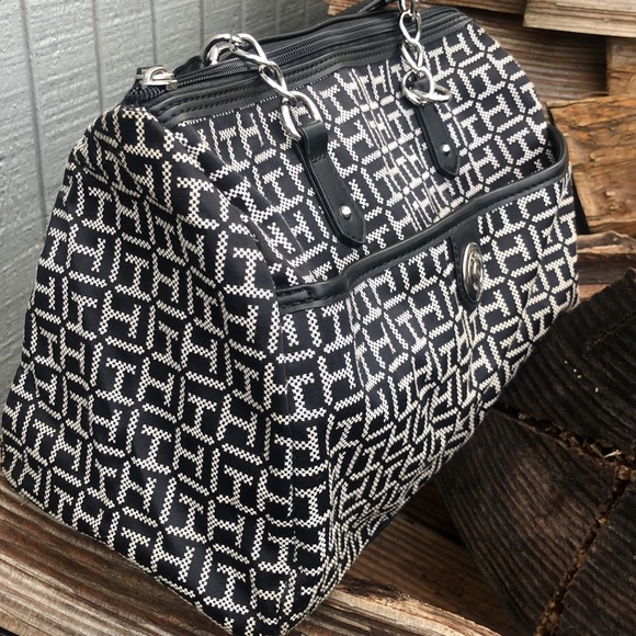 Tommy Hilfiger Handbag Purse with leather trim and base! Very Classy! - Picture 3 of 10